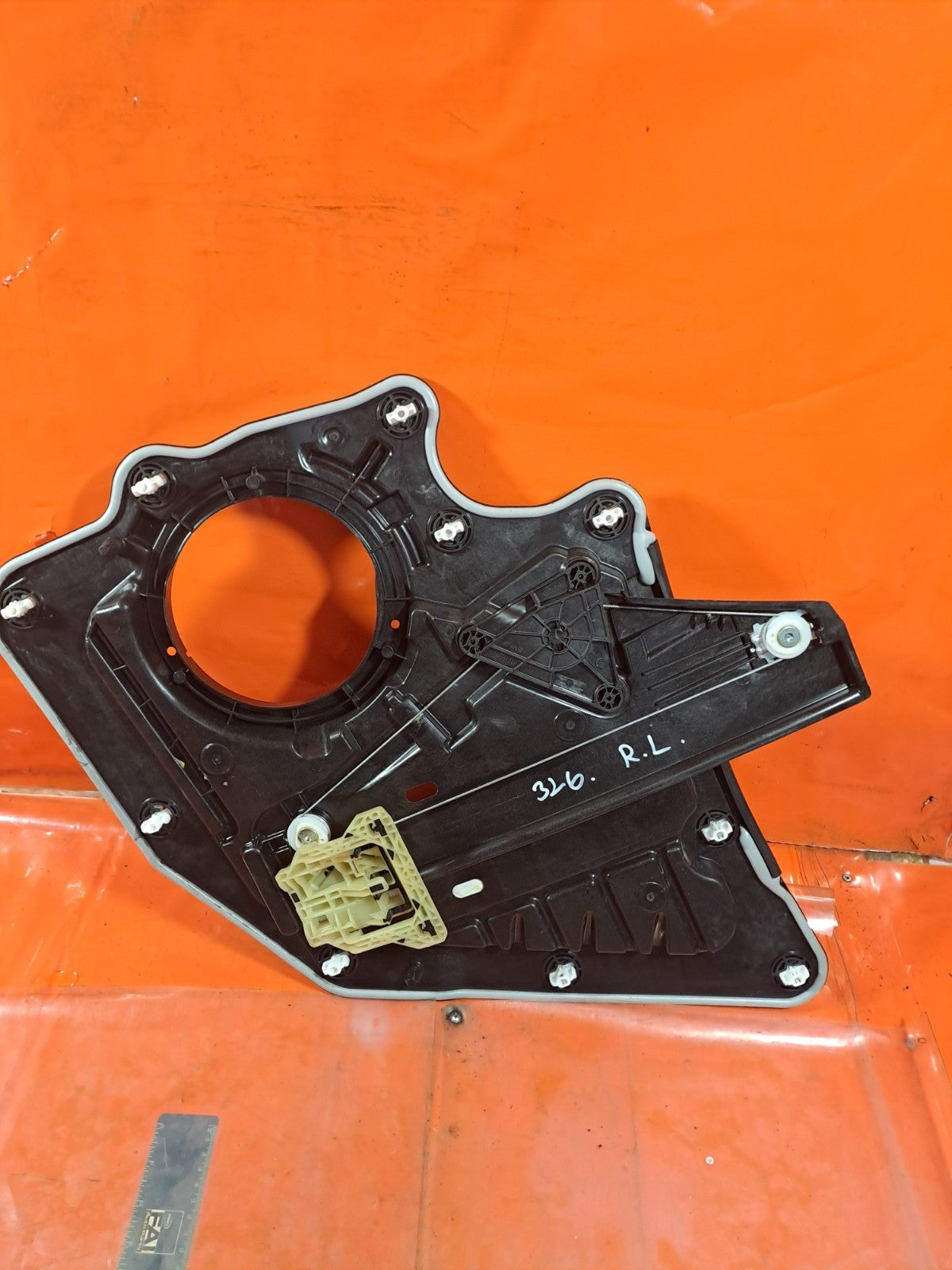 ✅FORD KUGA ST-LINE 2.5 PETROL 2025 REAR LEFT DOOR WINDOW REGULATOR 0130822091 - Image 2