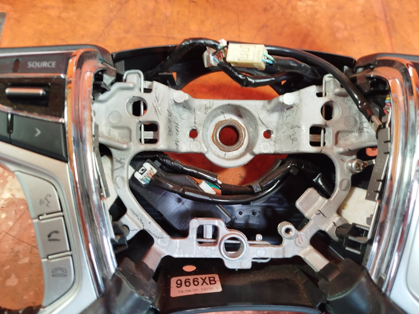 ebay-src:https://i.ebayimg.com/00/s/mtiwmfgxnjaw/z/wnoaaoswlp1oug8n/$_57.jpg