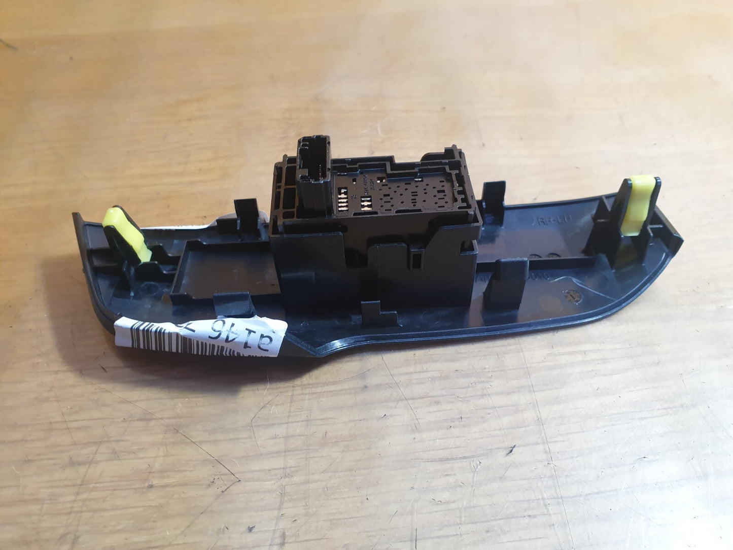 ebay-src:https://i.ebayimg.com/00/s/mtiwmfgxnjaw/z/y8iaaosw8etl9lnm/$_57.jpg