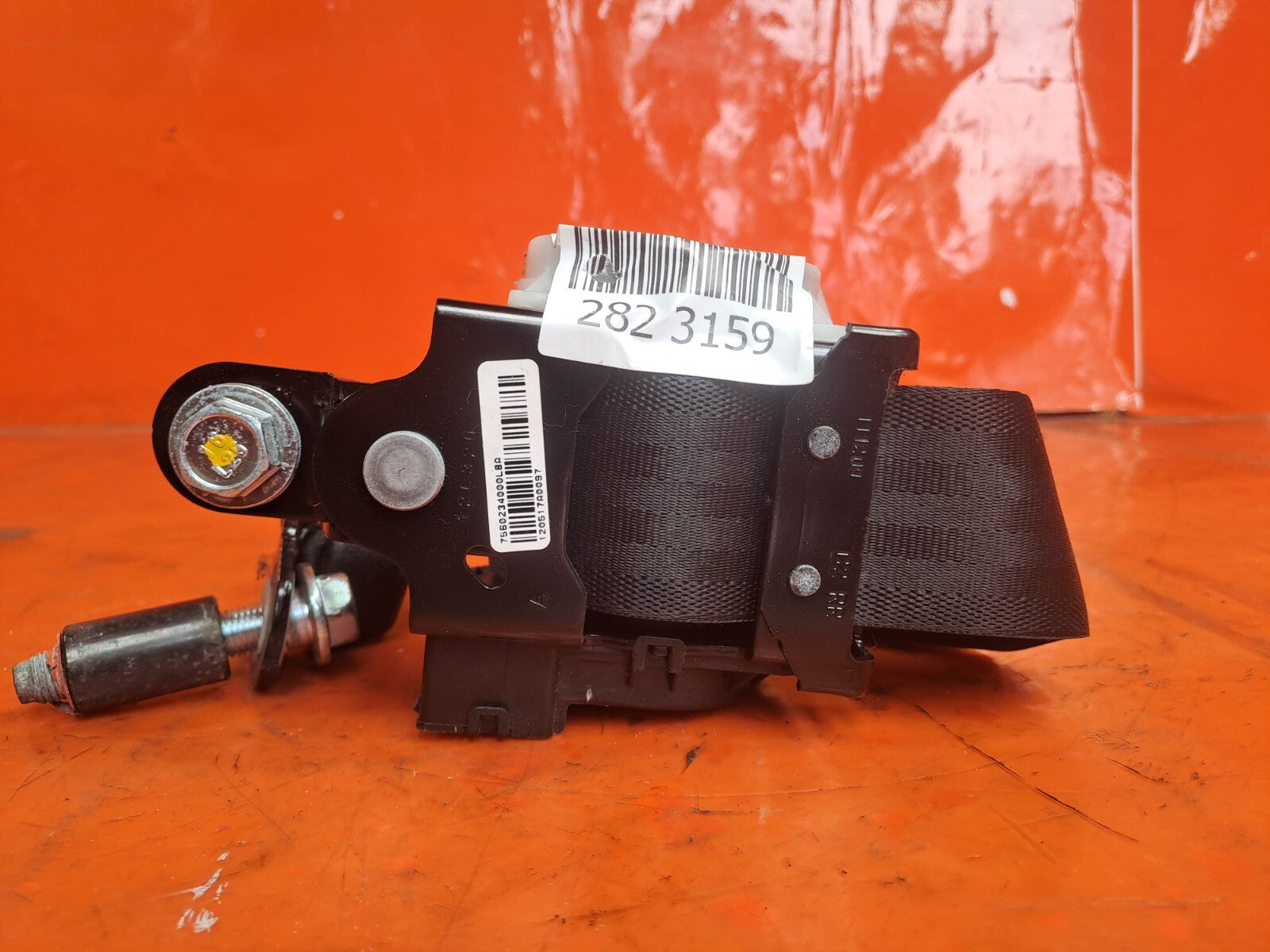 ✅Ssangyong Korando S 2013 2.0 Diesel REAR RIGHT SEAT BELT Warranty A282 - Image 2