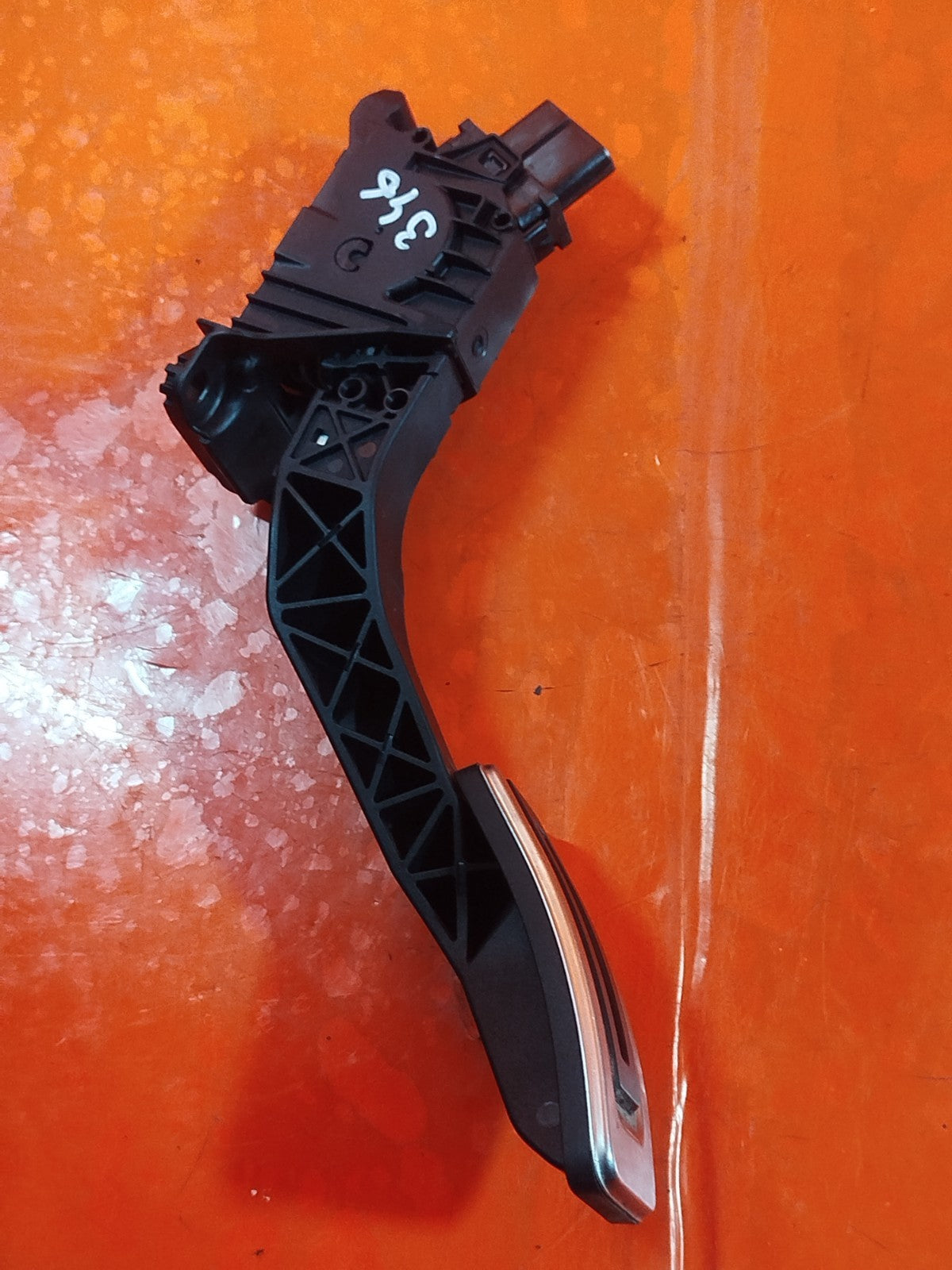 ✅VW GOLF R-LINE MK8 2.0 DIESEL 2020 ACCELERATOR THROTTLE GAS PEDAL 5Q2723503F - Image 8