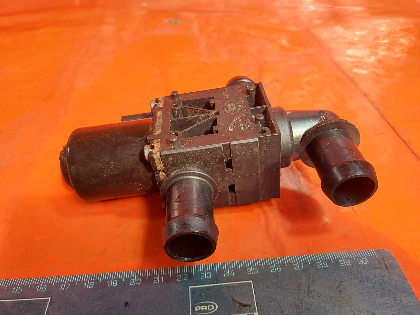 ✅2020 Jaguar I-Pace X590 Water Heater Control Valve J9D3-18495-AA +Warranty A375 - Image 11