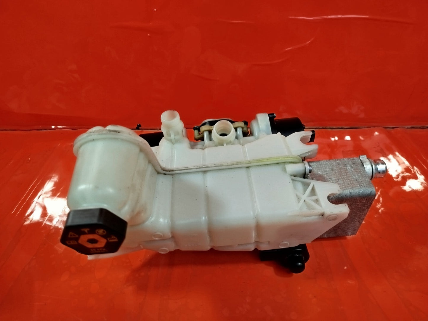 ebay-src:https://i.ebayimg.com/00/s/mtiwmfgxnjaw/z/hakaaoswmuznzb27/$_57.jpg