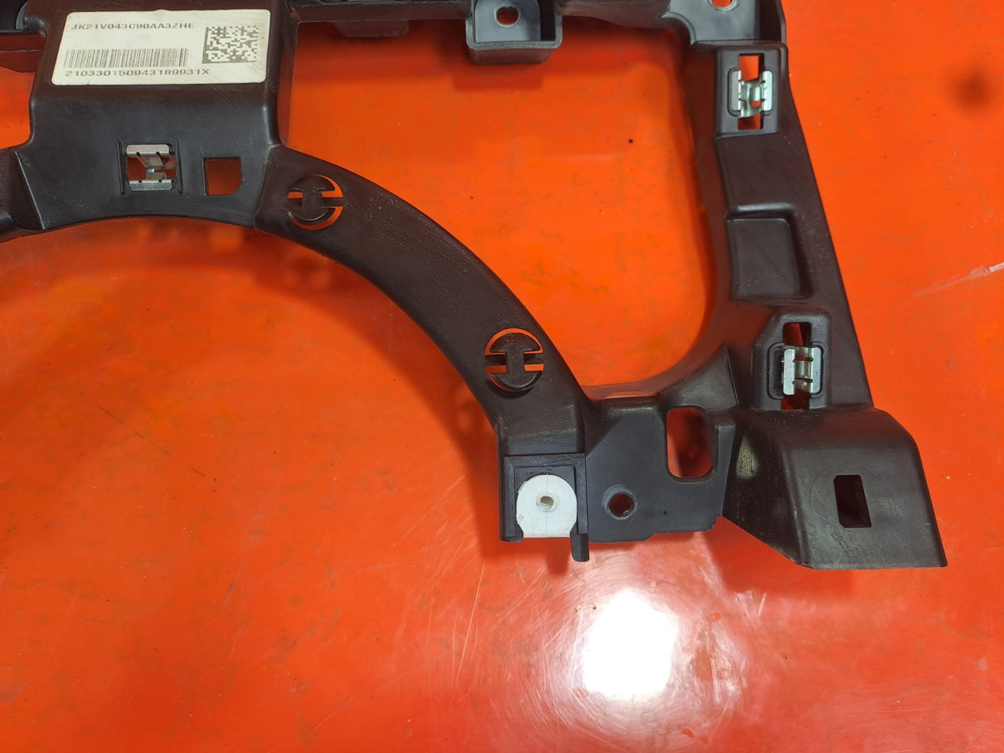 ✅2021 Ford Transit Custom Front Right Dashboard Bracket JK21-V043C90-AA A370 - Image 3