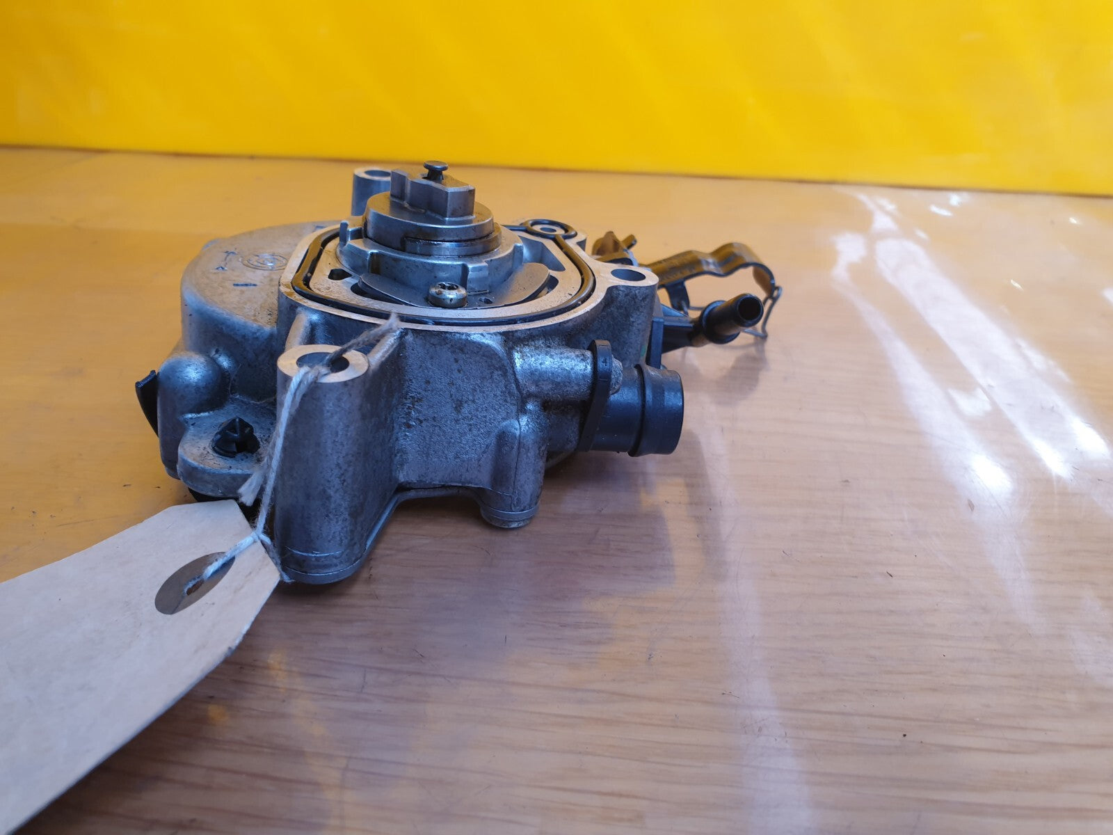 ebay-src:https://i.ebayimg.com/00/s/mtiwmfgxnjaw/z/ltaaaoswpunliyrc/$_57.jpg