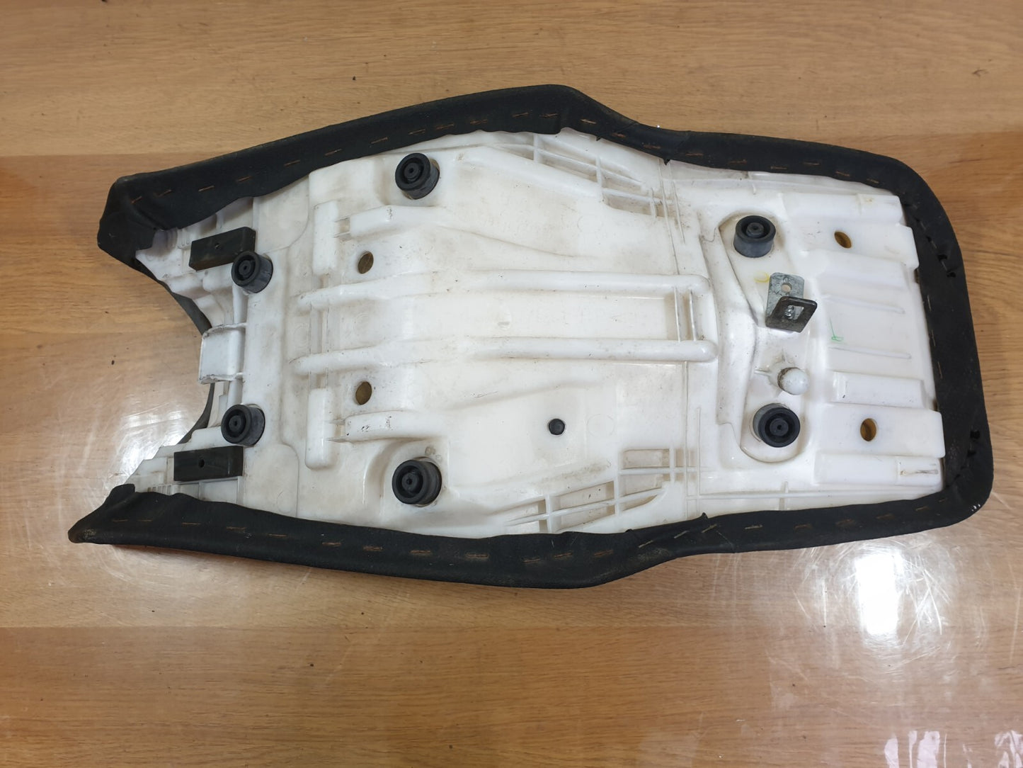 ✅2007 YAMAHA FZ6 FAZER S2 PETROL SEAT + WARRANTY A185 - Image 5