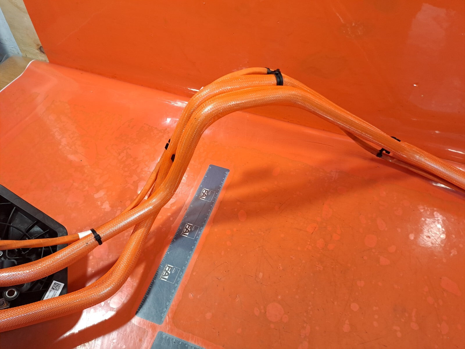 TESLA Model 3 Long 2024 HIGH VOLTAGE BATTERY CABLE 1509395-10-C 1501773-50-D - Image 11