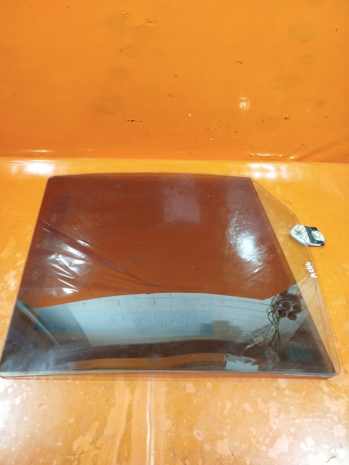 ✅2010 LAND ROVER DISCOVERY 4 L319 REAR LEFT DOOR GLASS 5H22-21422-BA + WARRANTY - Image 6