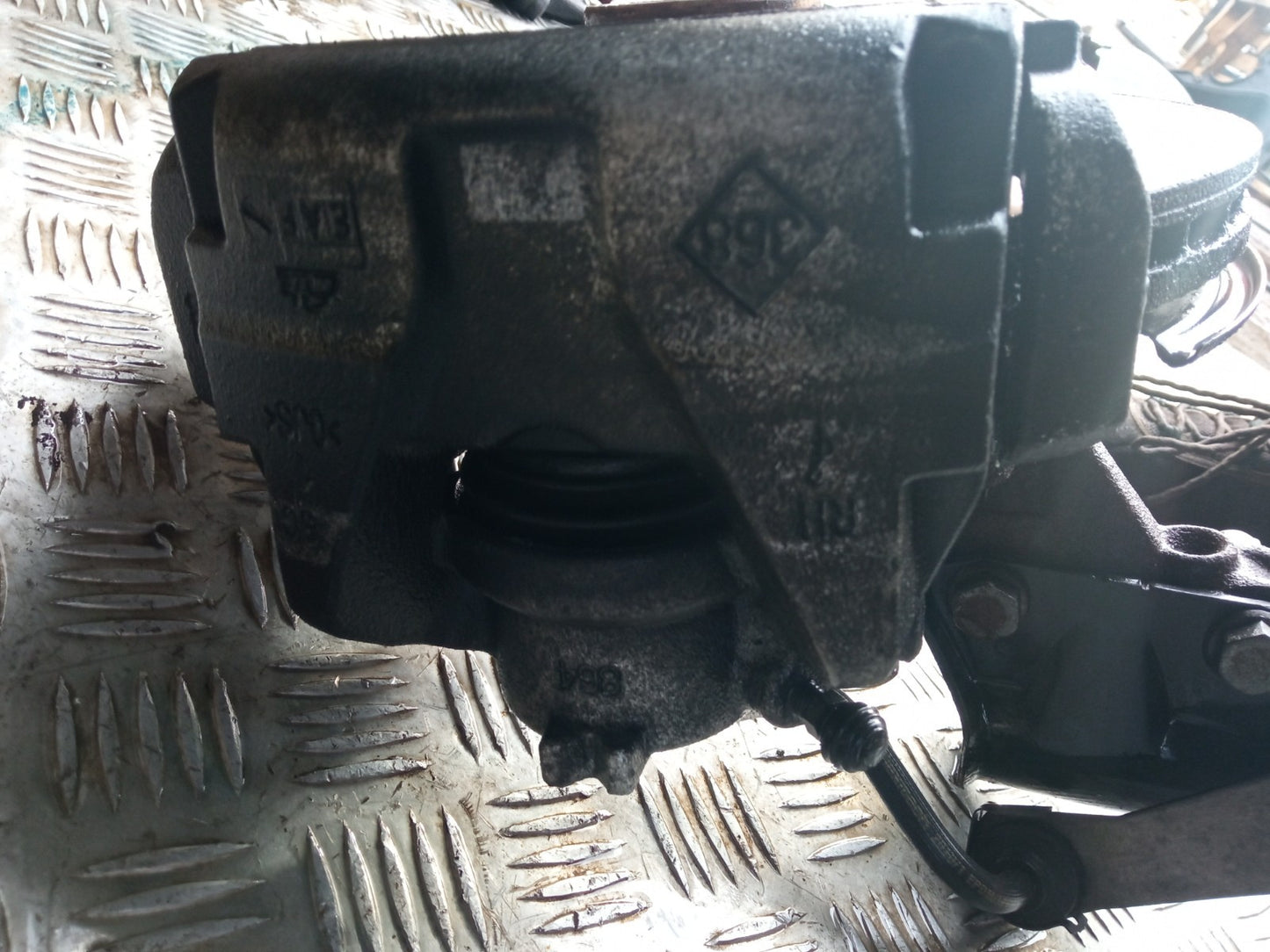 ✅Dacia Duster Journey 1.3 Petrol 2024 Front Right Suspension Leg Hub 543029903R - Image 10