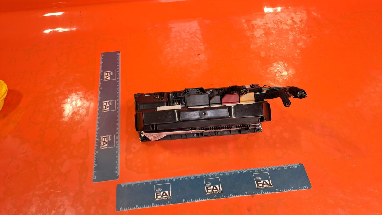 ebay-src:https://i.ebayimg.com/00/s/otawwde2mda=/z/9zaaaoswtwhnac~j/$_57.jpg