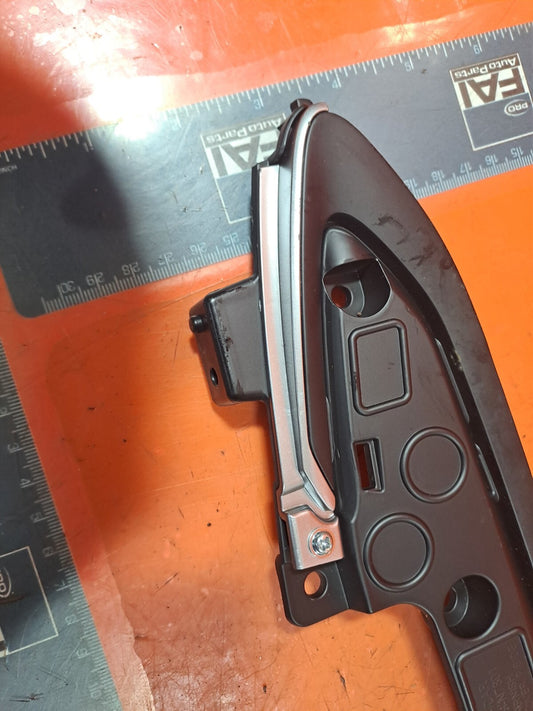✅HYUNDAI TUCSON MK4 1.6 PETROL 2023 INTERIOR TRIM 846C6-N7800 84656-N7801 A248 - Image 2