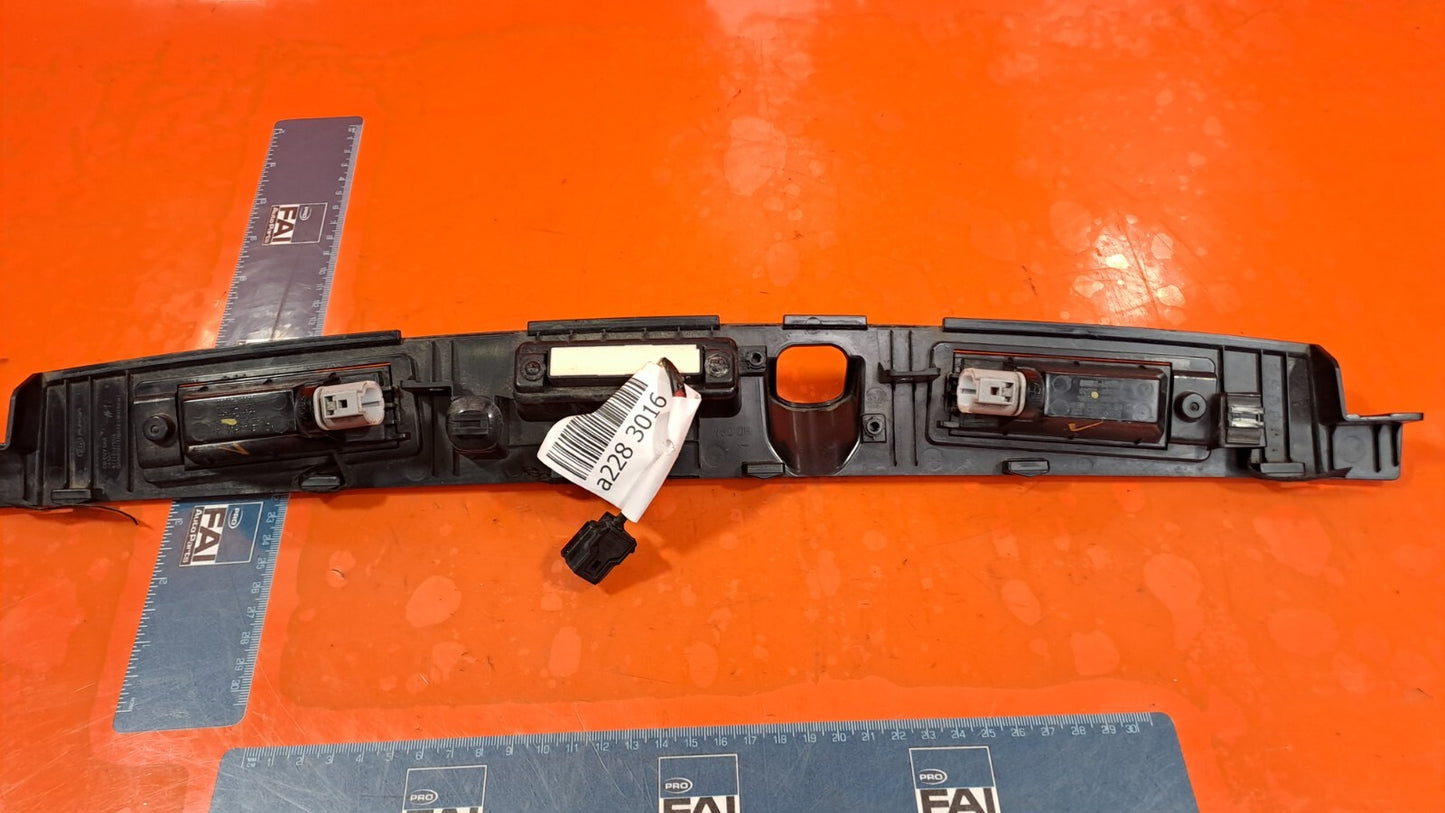 ebay-src:https://i.ebayimg.com/00/s/otawwde2mda=/z/eh8aaoswkelnbso2/$_57.jpg