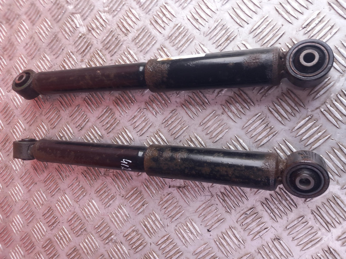 2021 VW Transporter T30 Rear Shock Absorber Pair Left Right 7LA513029 A412 - Image 4