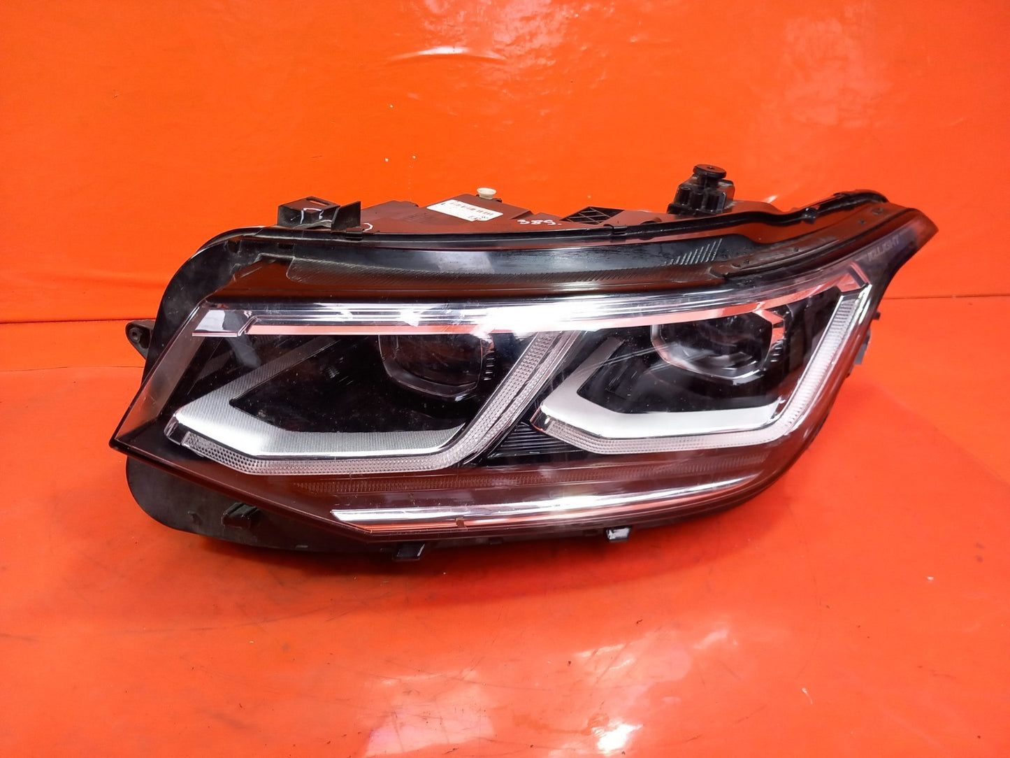 ebay-src:https://i.ebayimg.com/00/s/mtiwmfgxnjaw/z/qx0aaeswvsxqjsr8/$_57.jpg