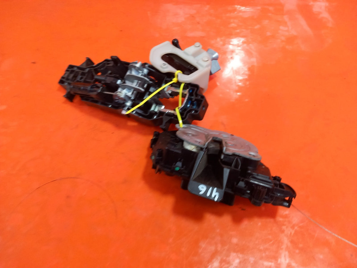 ebay-src:https://i.ebayimg.com/00/s/mtiwmfgxnjaw/z/c2yaaeswpcfqzfoq/$_57.jpg