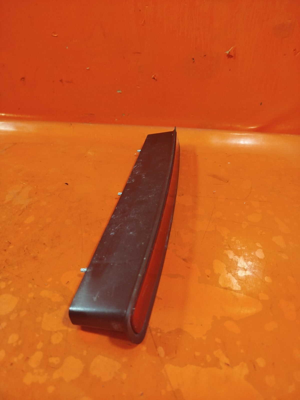 ✅2012 AUDI A5 1.8P BOOTLID CENTRE THIRD BRAKE LIGHT 8F0945401 + WARRANTY A222 - Image 4
