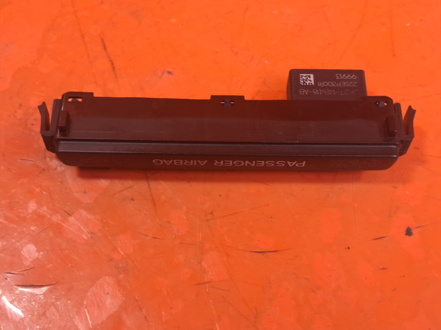 ✅FORD KUGA ST-LINE X 2.5 PETROL 2023 PASSENGER AIRBAG INDICATOR DISPLAY SCREEN - Image 2