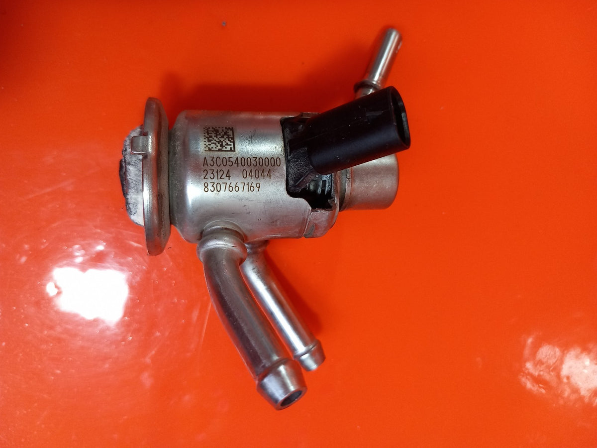 ebay-src:https://i.ebayimg.com/00/s/mtiwmfgxnjaw/z/mvqaaesw1cjqft-1/$_57.jpg