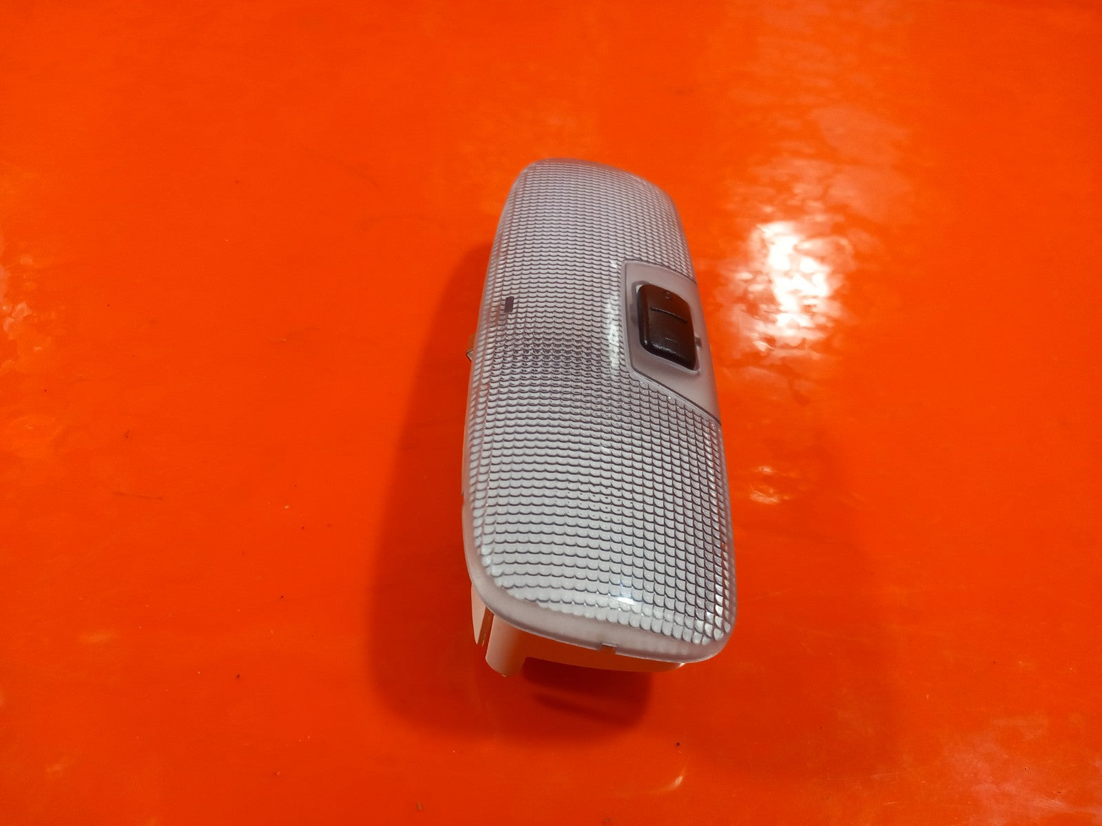 2021 Ford Ranger Wildtrak Rear Interior Roof Reading Light AB39-13776-AA A407 - Image 4