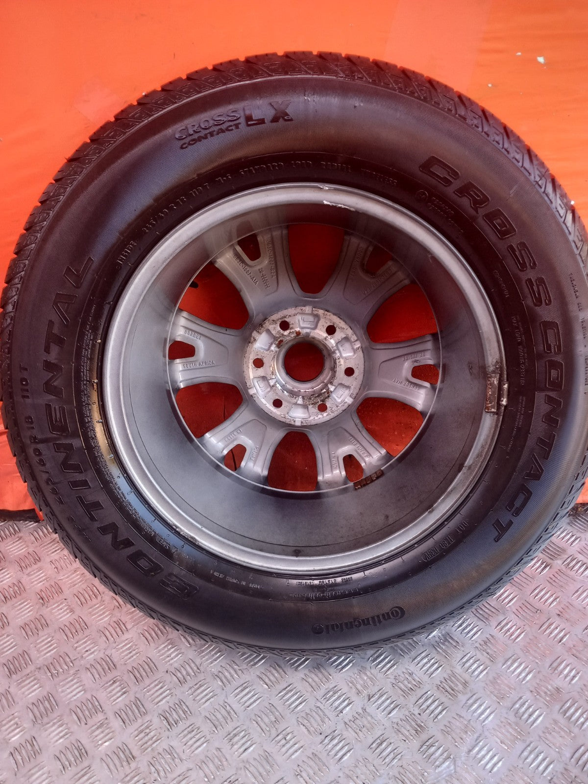 ebay-src:https://i.ebayimg.com/00/s/mtywmfgxmjaw/z/jj0aaeswgb1qp7s-/$_57.jpg