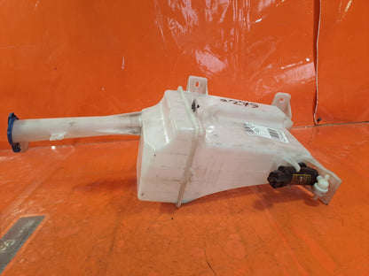 ✅Ssangyong Tivoli Ex 2016 1.6 Diesel Window Washer Fluid Tank 78413-35000 A279 - Image 3