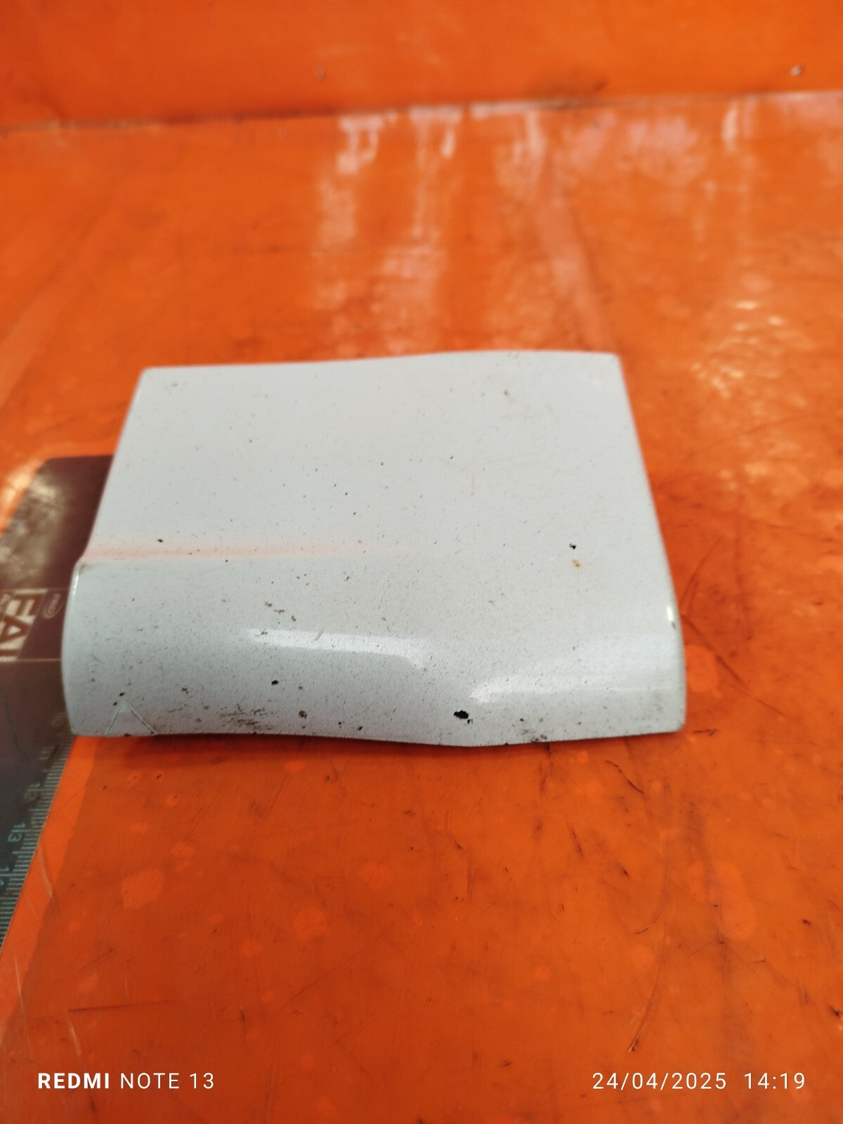 ✅Audi Q5 S Line 2.0 Petrol 2012 FRONT RIGHT FENDER LOWER MOLDING 8R0854960B A276 - Image 1
