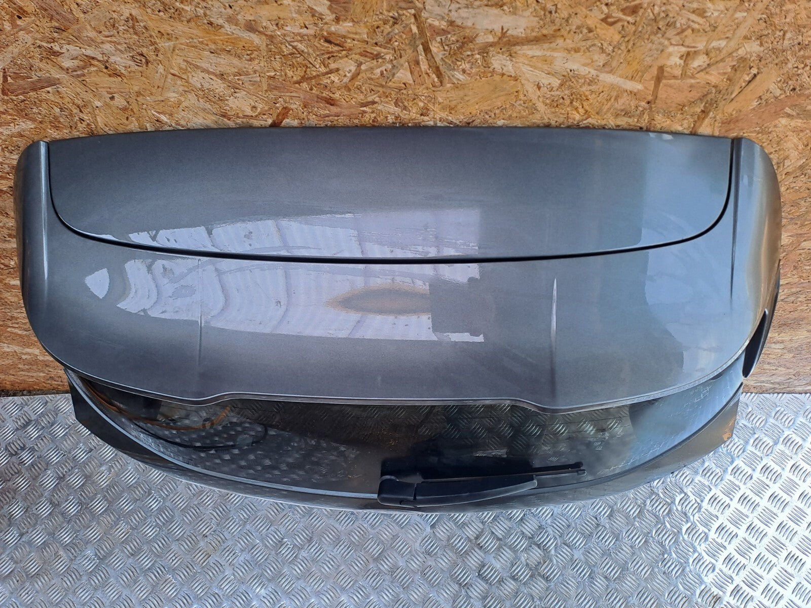 ✅Ford Fiesta ST 2021 REAR TAILGATE GREY H1BB-A431F78-BA AP31-14603-GA Warranty - Image 8