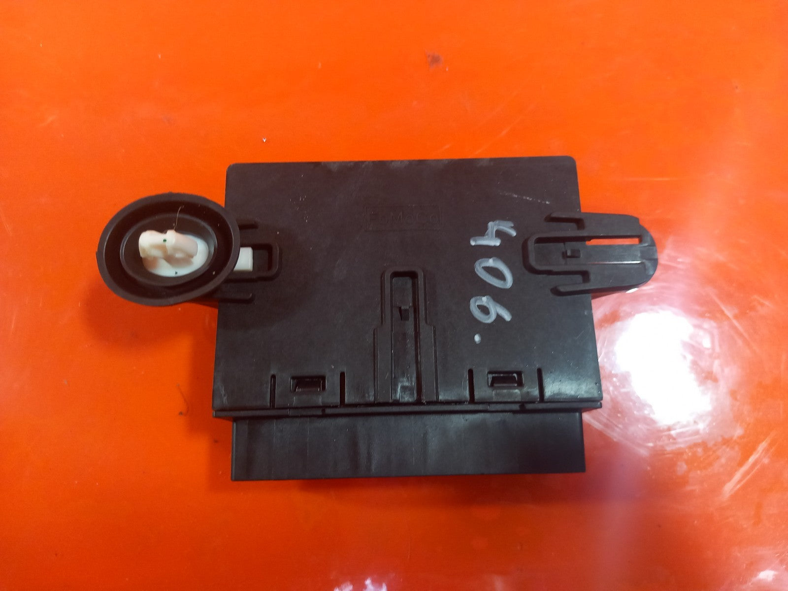 ebay-src:https://i.ebayimg.com/00/s/mtiwmfgxnjaw/z/ipeaaeswr8jqlv6e/$_57.jpg