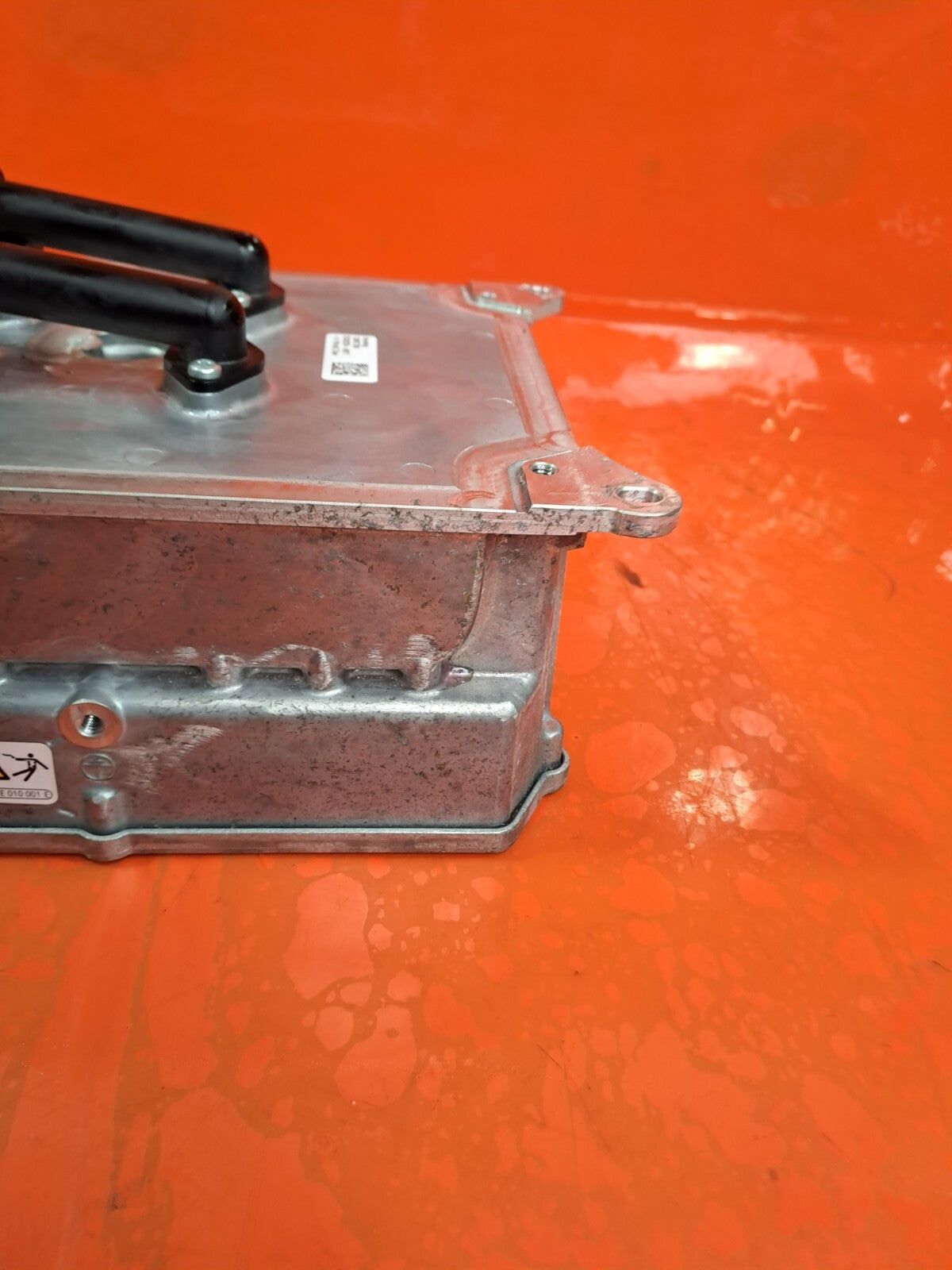 CUPRA LEON VZ2 1.4 PETROL 2023 BATTERY HIGH VOLTAGE CHARGER BOX 5QE915685C A227 - Image 6
