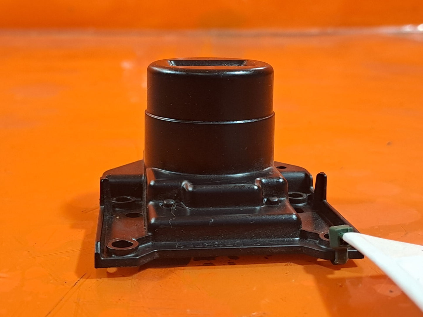 ebay-src:https://i.ebayimg.com/00/s/mtiwmfgxnjaw/z/6auaaoswadnn83iw/$_57.jpg