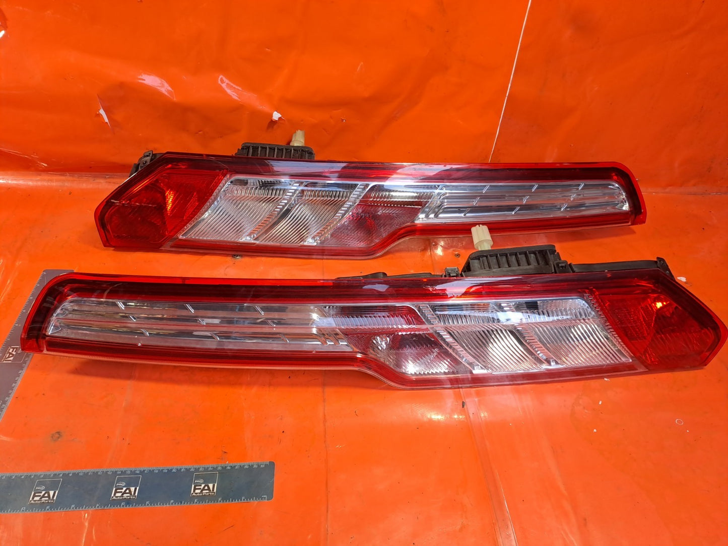 ✅Ford Tourneo Custom 2.0 Diesel 2017 Rear Tail Light Pair BK2113N099AB Warranty - Image 1