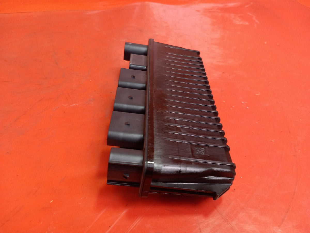 ebay-src:https://i.ebayimg.com/00/s/mtiwmfgxnjaw/z/pngaaeswplbqguwe/$_57.jpg