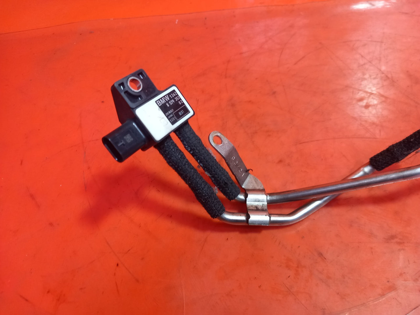 2021 BMW 1 Series F40 DPF Pressure Sensor 8579353 Warranty A365 - Image 3