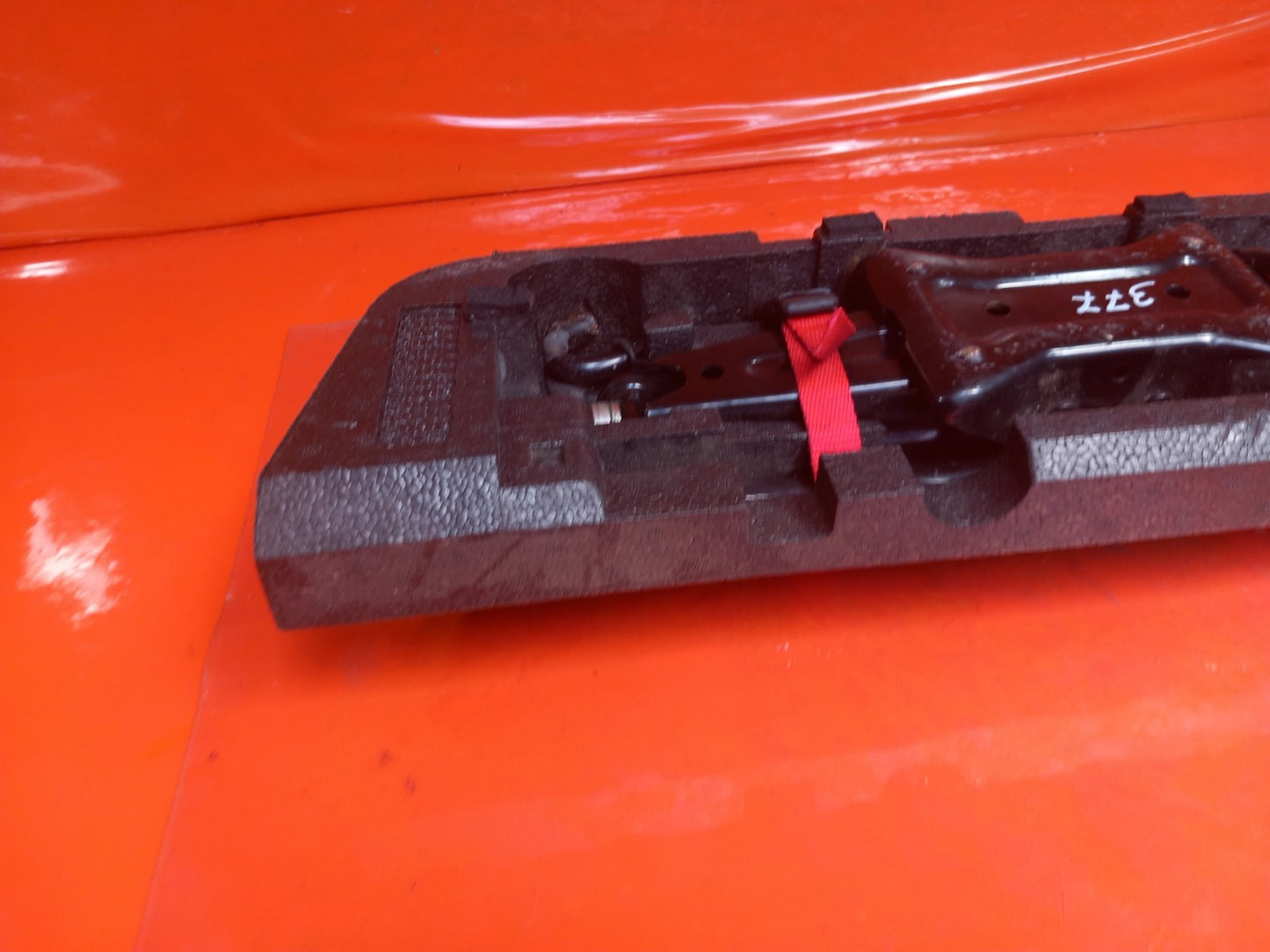 Ford Tourneo Custom 2.2 Diesel 2015 Jack Tool Kit Warranty A377 - Image 3
