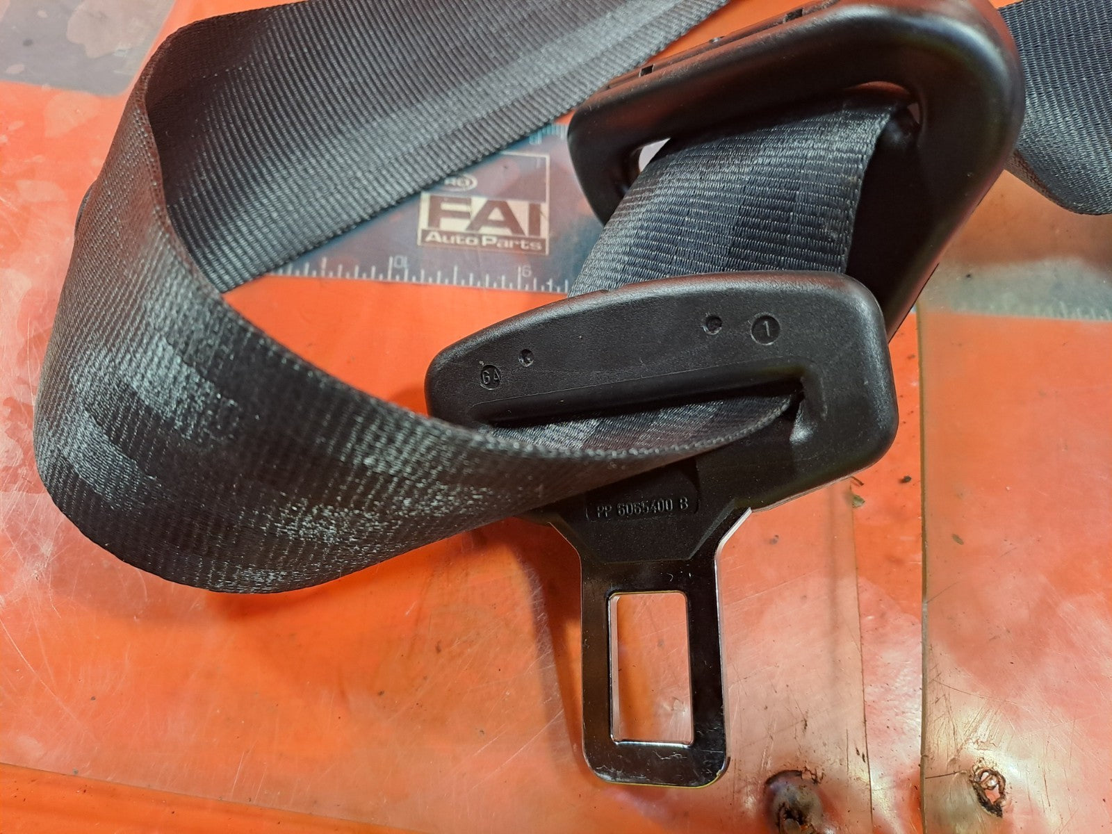 ✅2015 RENAULT ZOE DYNAMIQUE SEAT BELT REAR RIGHT 888408626R + WARRANTY A317 - Image 11