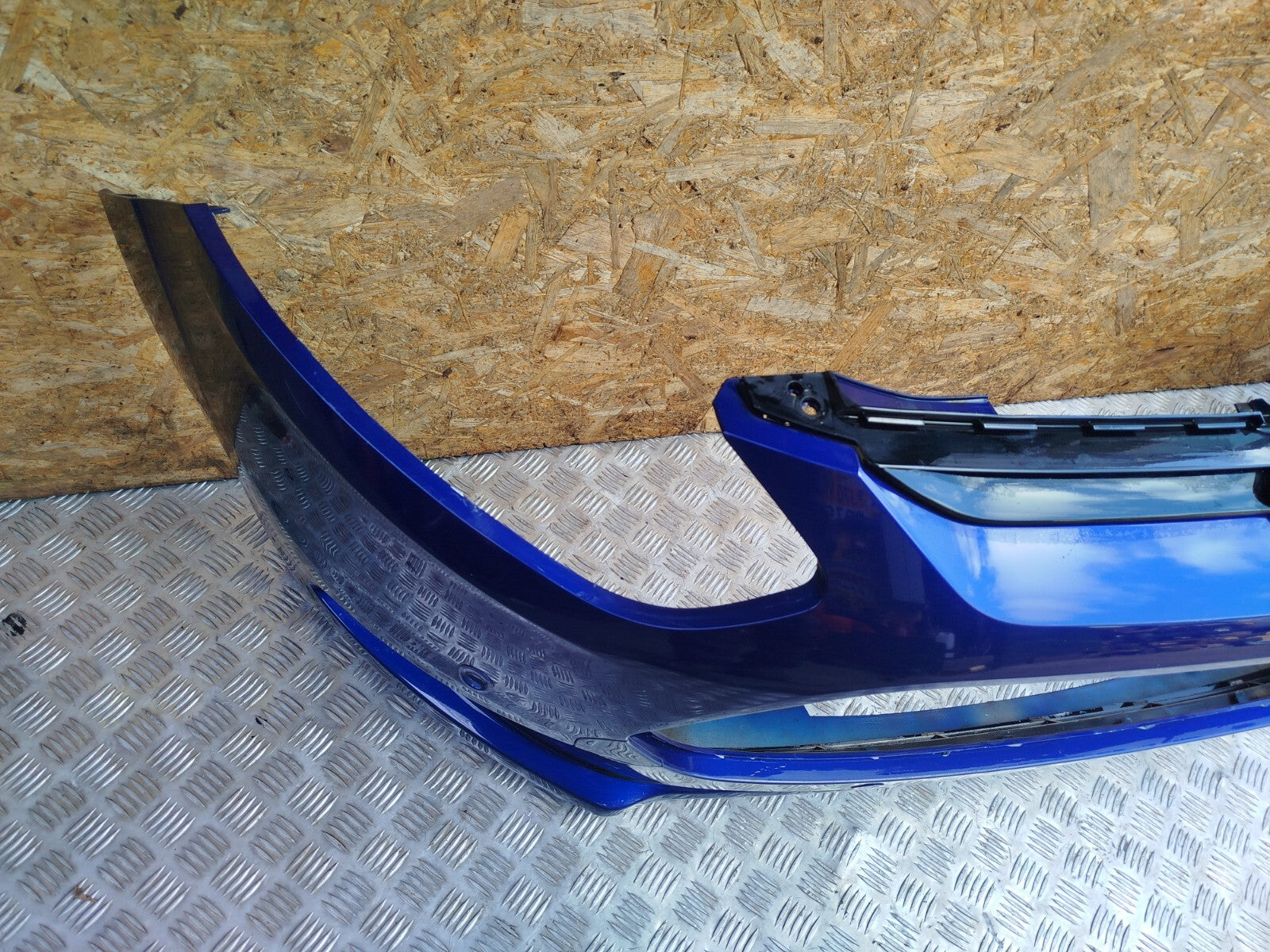 ✅FORD B-MAX TITANIUM 1.0 PETROL 2014 FRONT BUMPER BARE BLUE Warranty A285 - Image 4