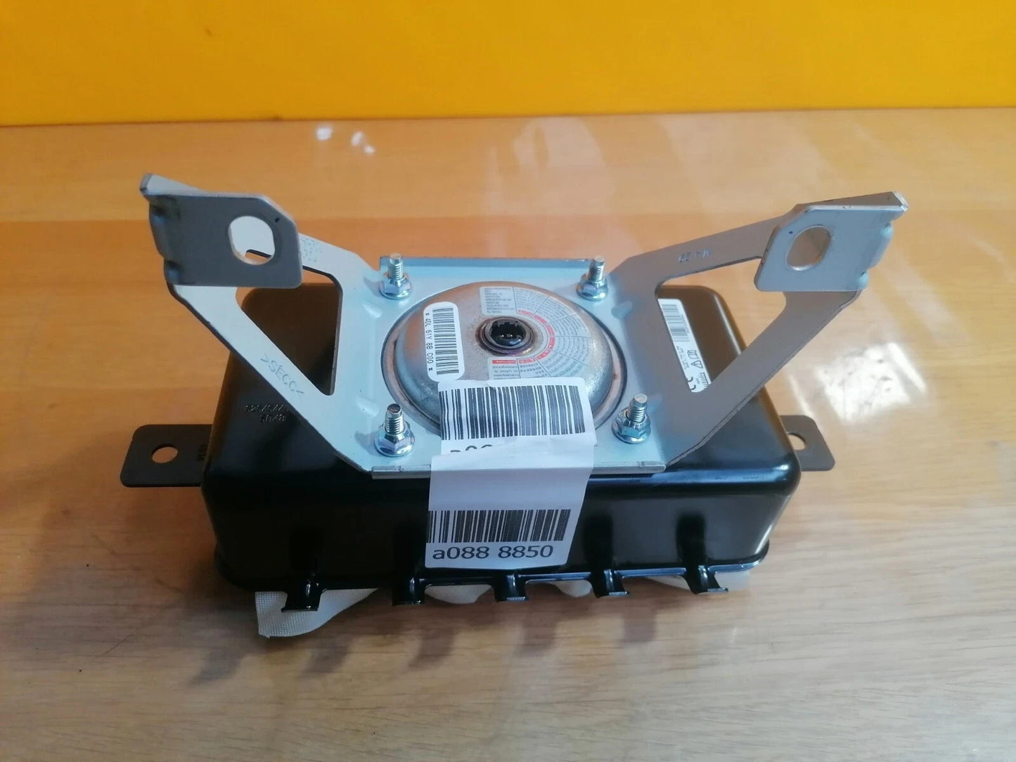 ebay-src:https://i.ebayimg.com/00/s/mtiwmfgxnjaw/z/klyaaeswqbdqdcef/$_57.jpg