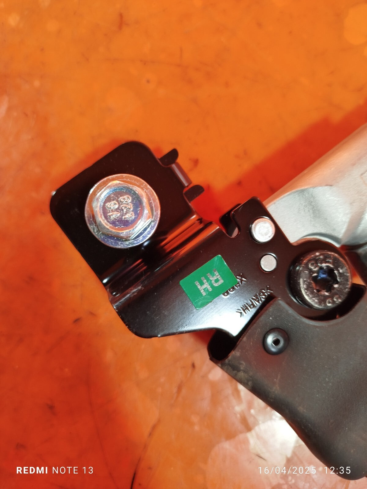 ✅Ssangyong Tivoli Ex 2016 1.6 Diesel FRONT RIGHT SEAT BELT BUCKLE 7466235000LBH - Image 6