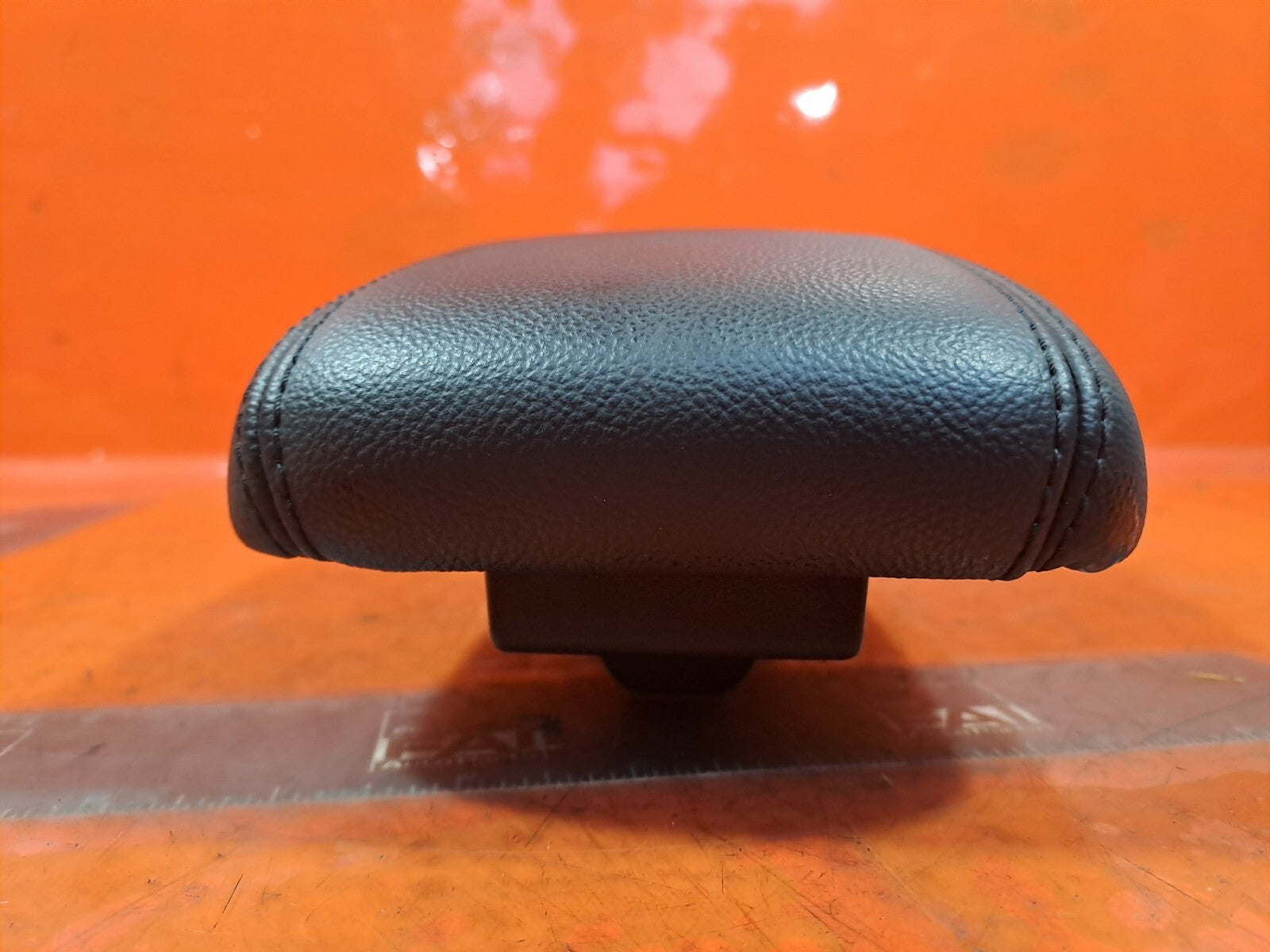 ✅2020 FORD FIESTA ACTIVE 1.0P CENTRE CONSOLE ARMREST H1BB-A045A07-BF A247 - Image 8