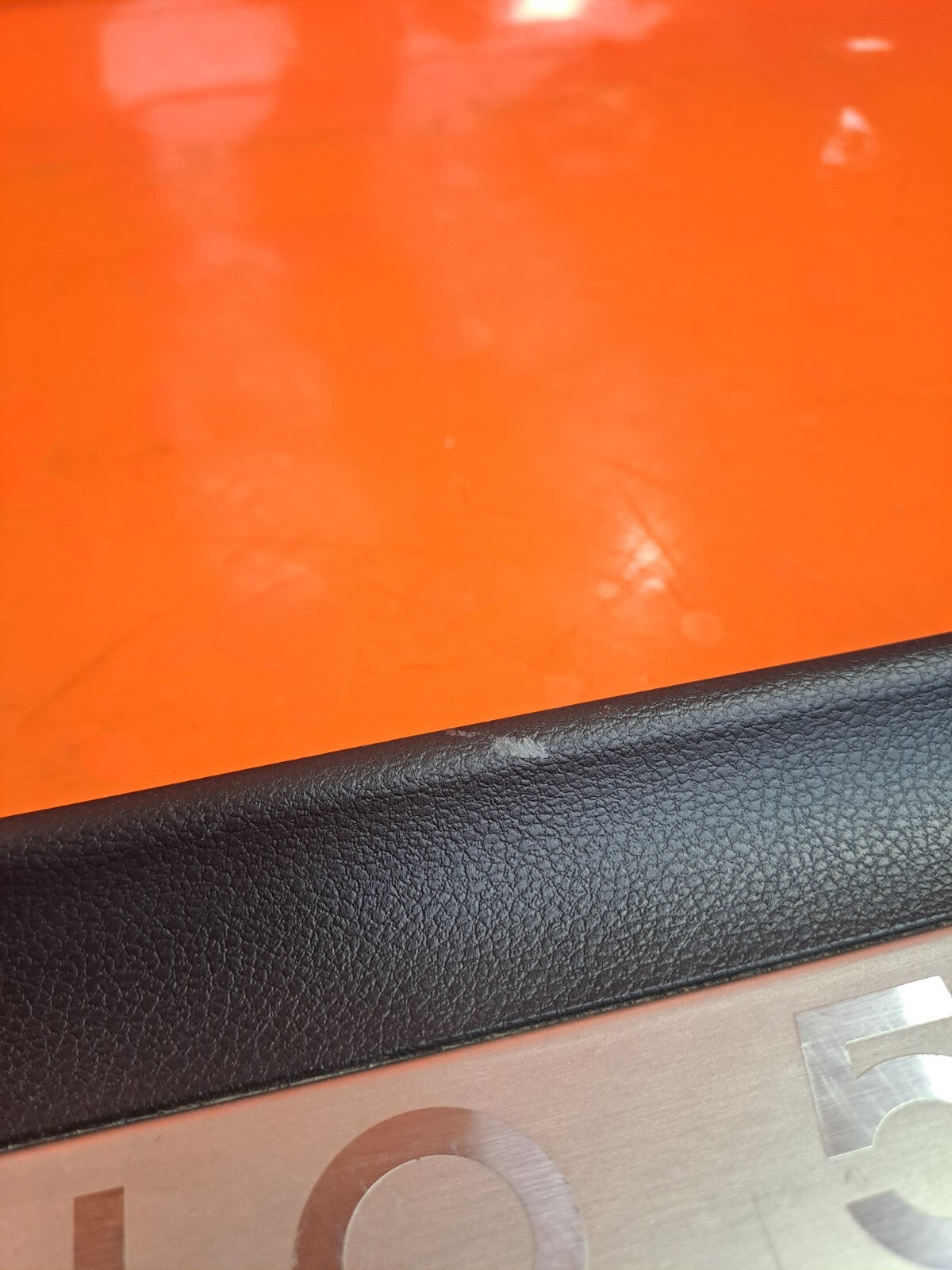 HYUNDAI IONIQ 5 2024 REAR LEFT SILL TRIM 85878-GI100 Warranty A226 - Image 4