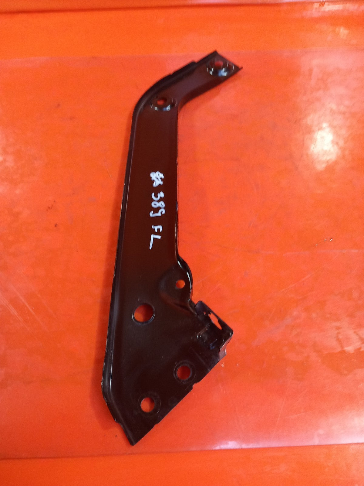ebay-src:https://i.ebayimg.com/00/s/mtywmfgxmjaw/z/tomaaesw2srqfe04/$_57.jpg