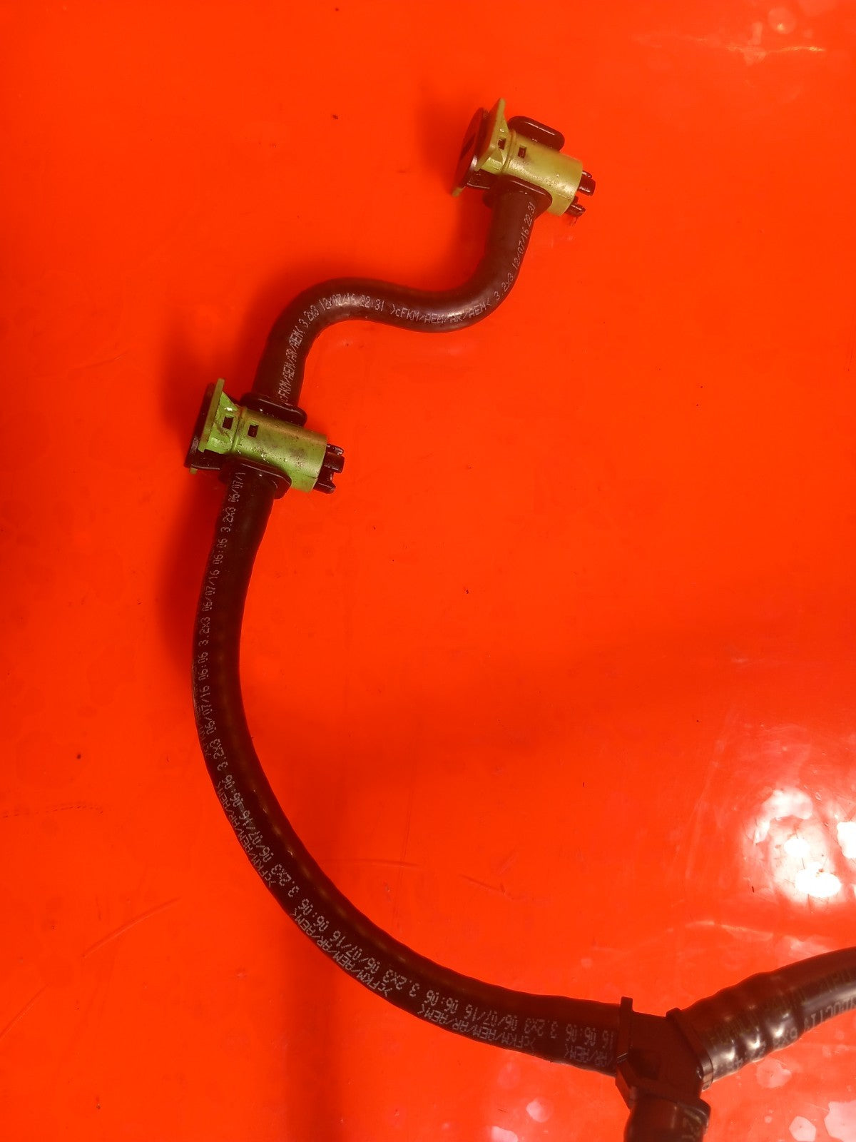 2016 Ford Transit Custom 2.0 Diesel Fuel Overflow Return Pipe GK2Q-9K022-AC A409 - Image 4