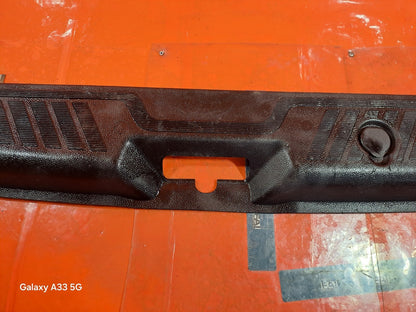✅2020 Ford Tourneo Custom Rear Tailgate Boot Sill Trim BK21-B40320-DBW A103 - Image 4