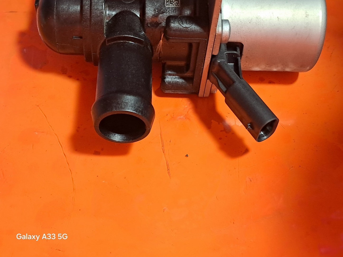 ebay-src:https://i.ebayimg.com/00/s/mtiwmfgxnjaw/z/cn4aaesweglpedrn/$_57.jpg