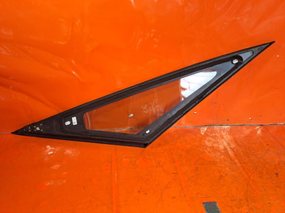 ✅Ford Galaxy Zetec 2017 2.0 Diesel FRONT RIGHT QUARTER GLASS EM2B-U29710-B A296 - Image 1