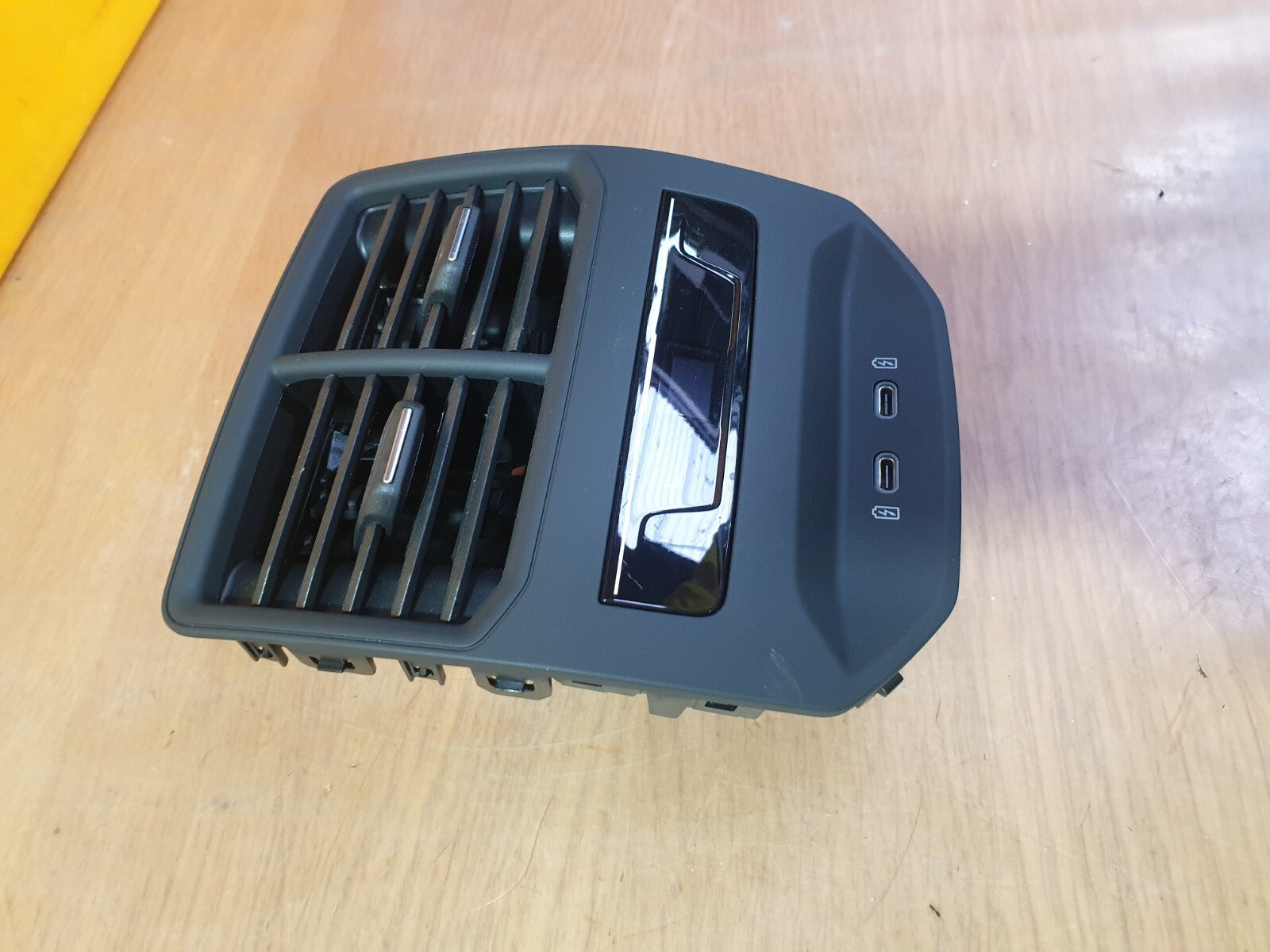 ✅2023 CUPRA FORMENTOR 1.4P HYBRID CLIMATE CONTROL 11A907049 + WARRANTY A173 - Image 4