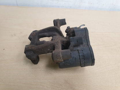 BMW F46 216D 1.5 DIESEL 2018 LEFT REAR BRAKE CALIPER - Image 9