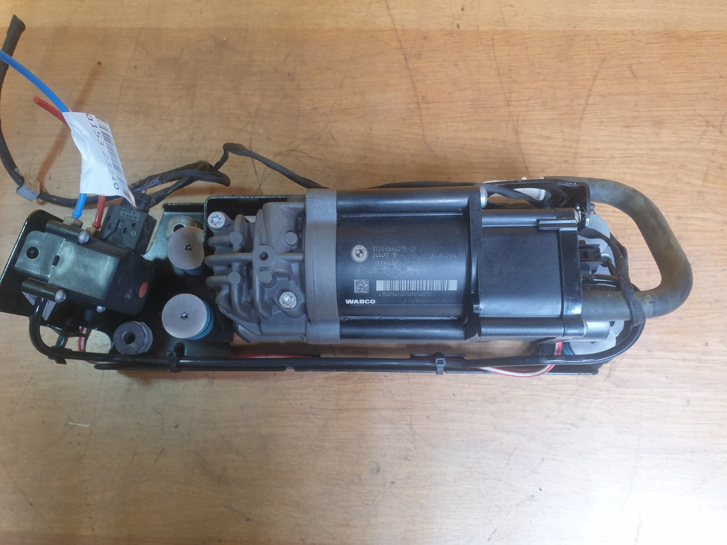 ✅2014 BMW 5 SERIES F11 AIR SUPPLY SUSPENSION COMPRESSOR MOTOR 6864215 + WARRANTY - Image 2