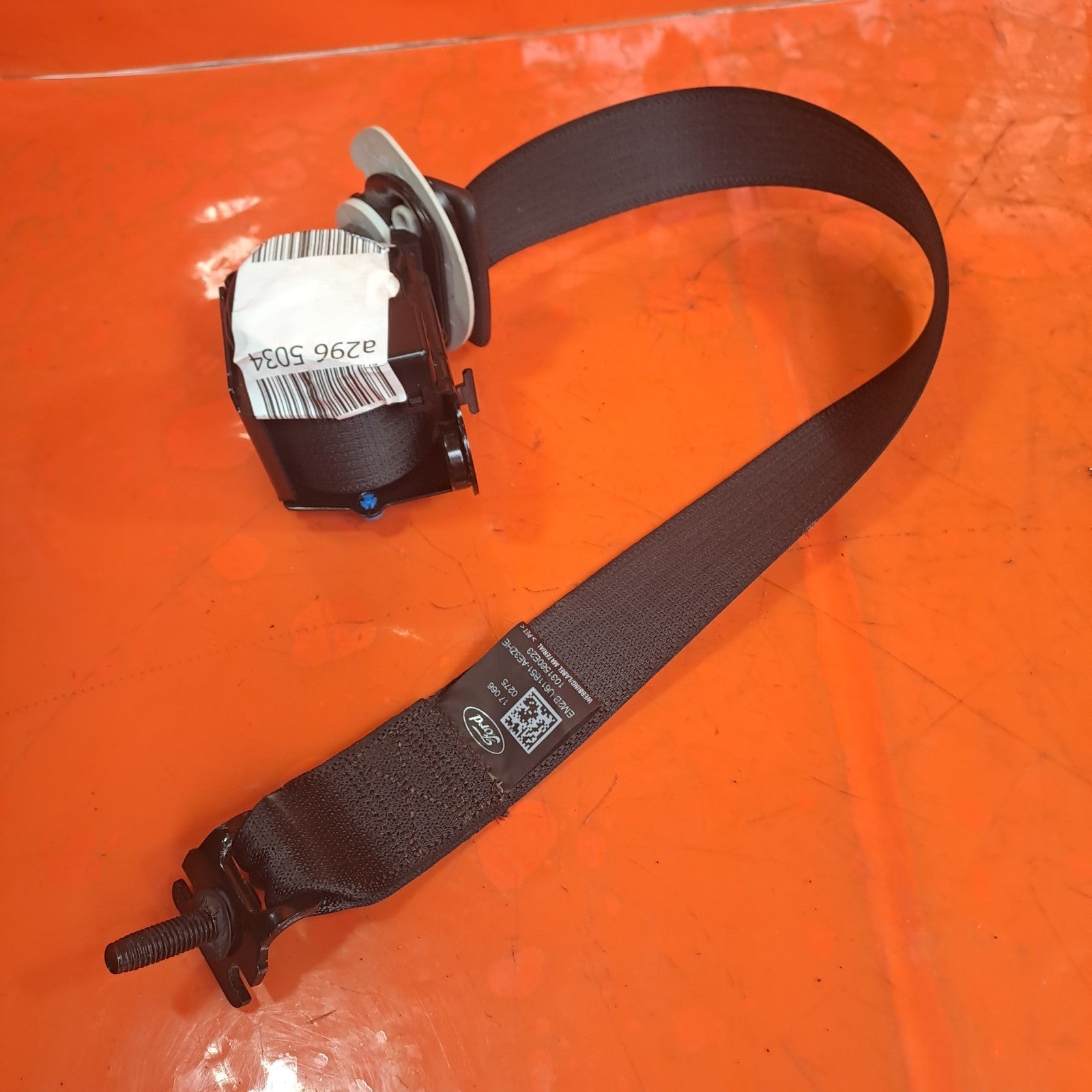 ✅Ford Galaxy Zetec 2017 2.0 Diesel Rear 3rd Row Seat Belt Left EM2B-U611B51-AE - Image 1