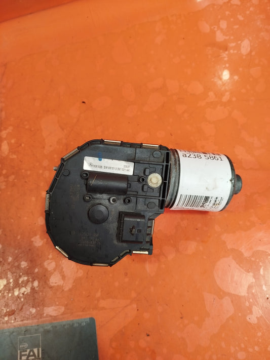 ✅2012 MERCEDES C CLASS W204 AMG 2.1D FRONT WINDSCREEN WIPER MOTOR 3397021441 - Image 2